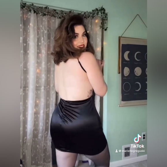 LOWWW Back Satin Mini Dress 。˚🐈⬛.𖥔 ݁ ˖ - Picture 5 of 6